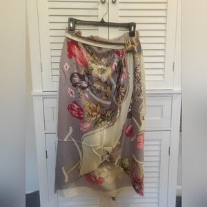 Floral Women's Skirt in Gray and Pink
